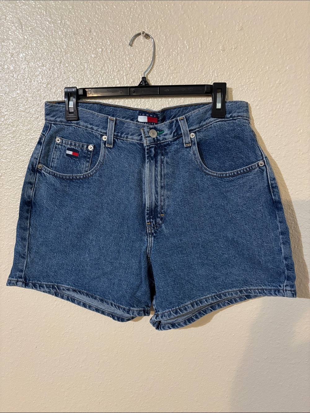 Tommy Hilfiger Vintage-Inspired Dark Blue Denim Shorts Size 14